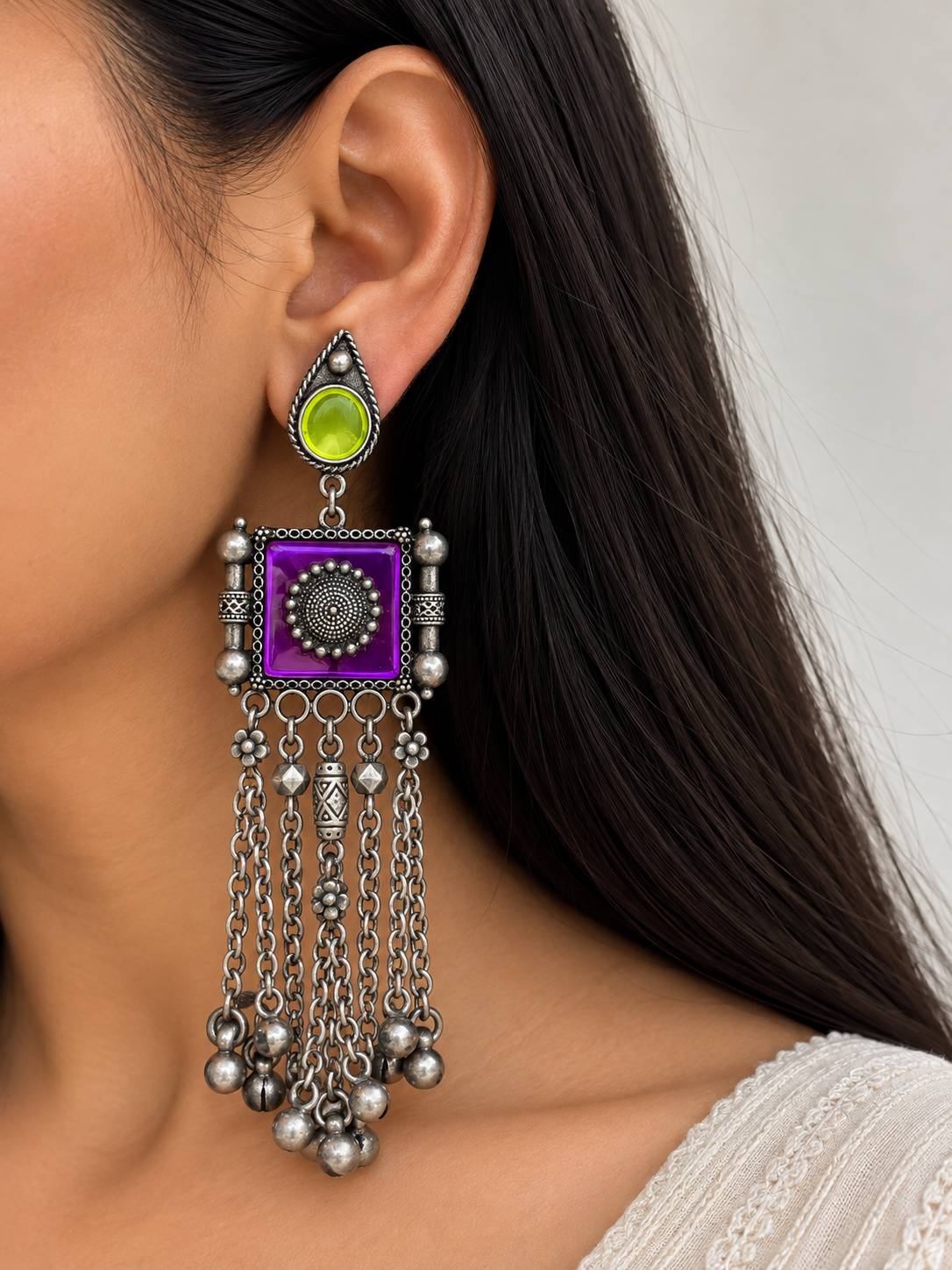 APEKSHA AFGHANI GLASS EARINGS
