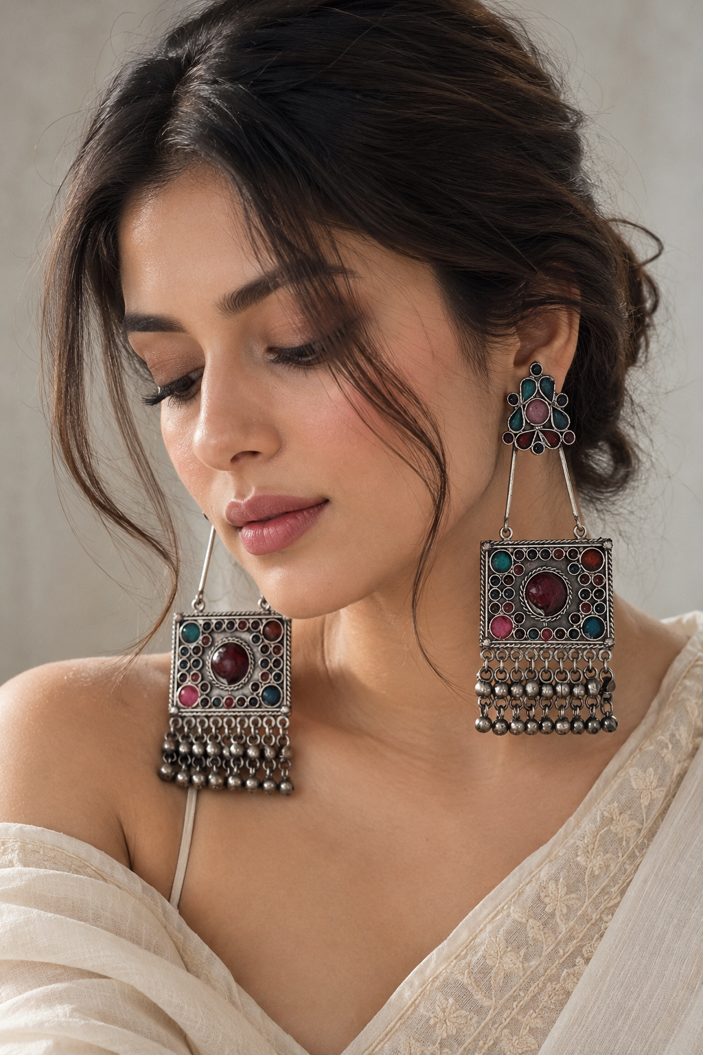 Zareen Raag Oversized Ghungroo Earrings