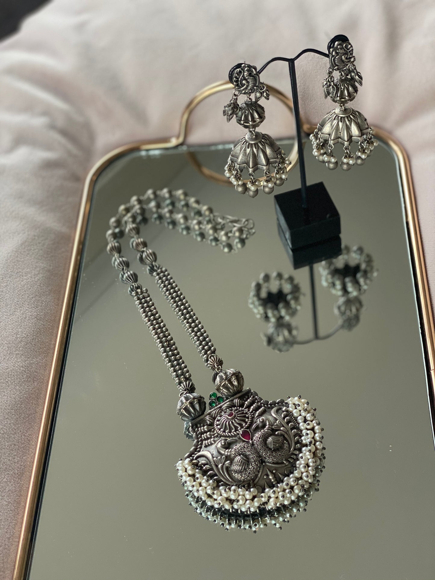 Seńorita neck piece