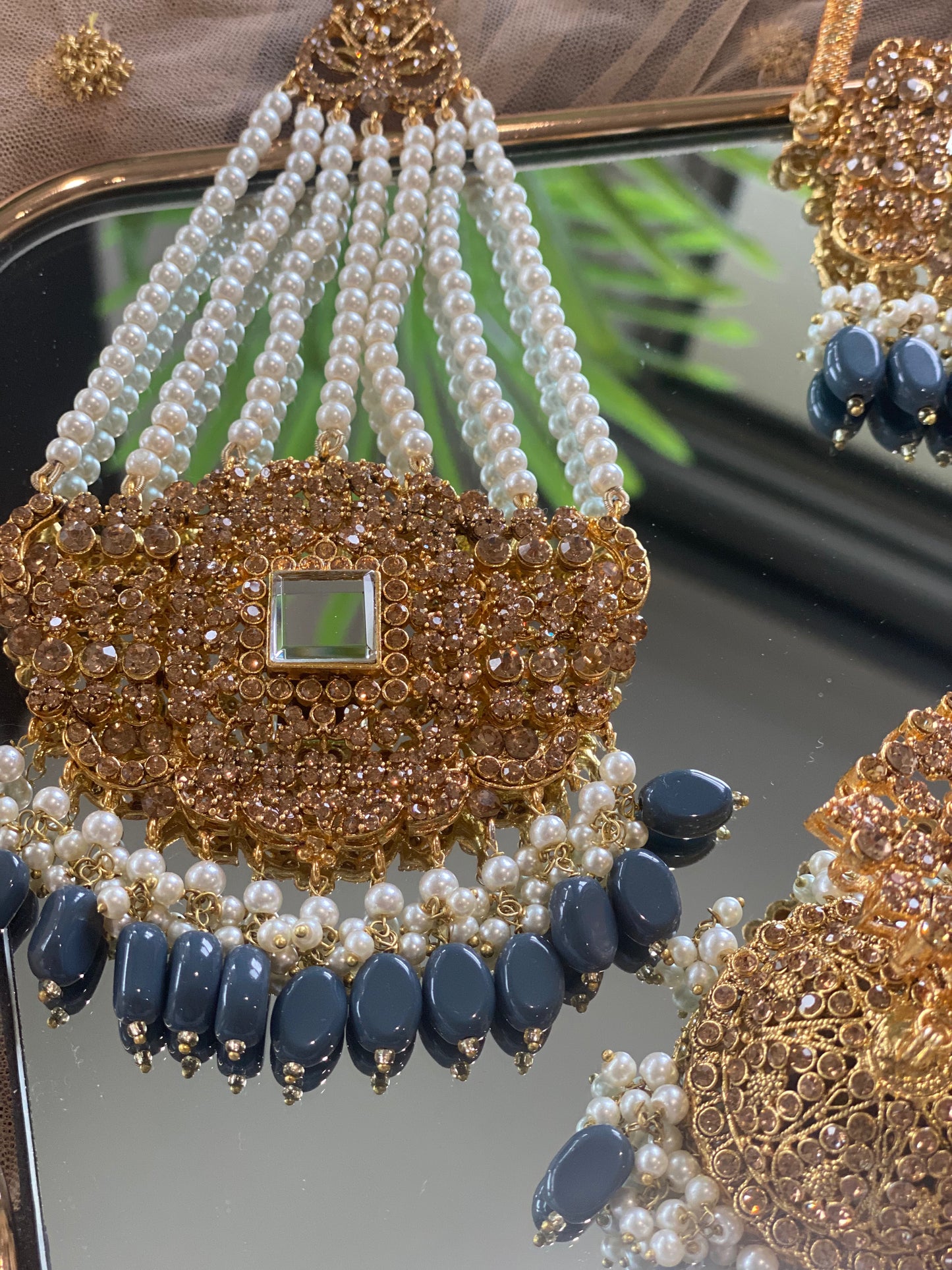 HEENA NECKLACE SET