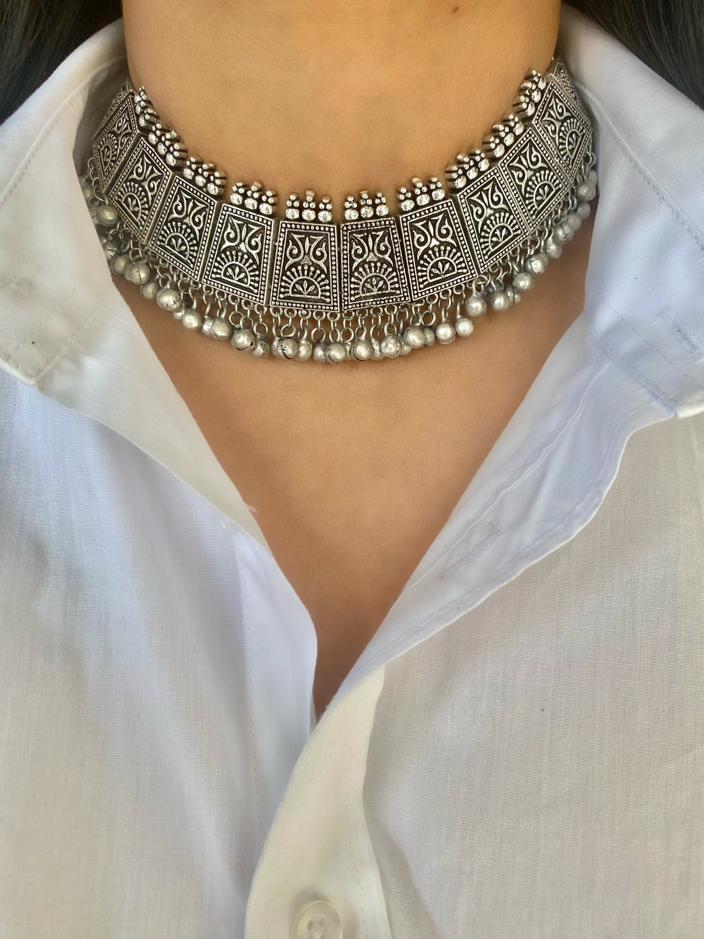 REEJH CHOKER