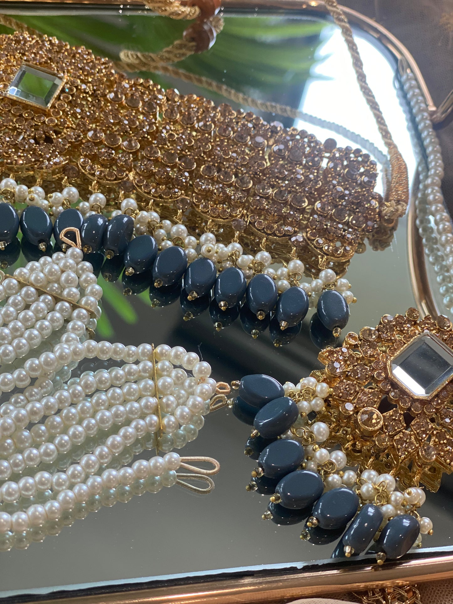 HEENA NECKLACE SET