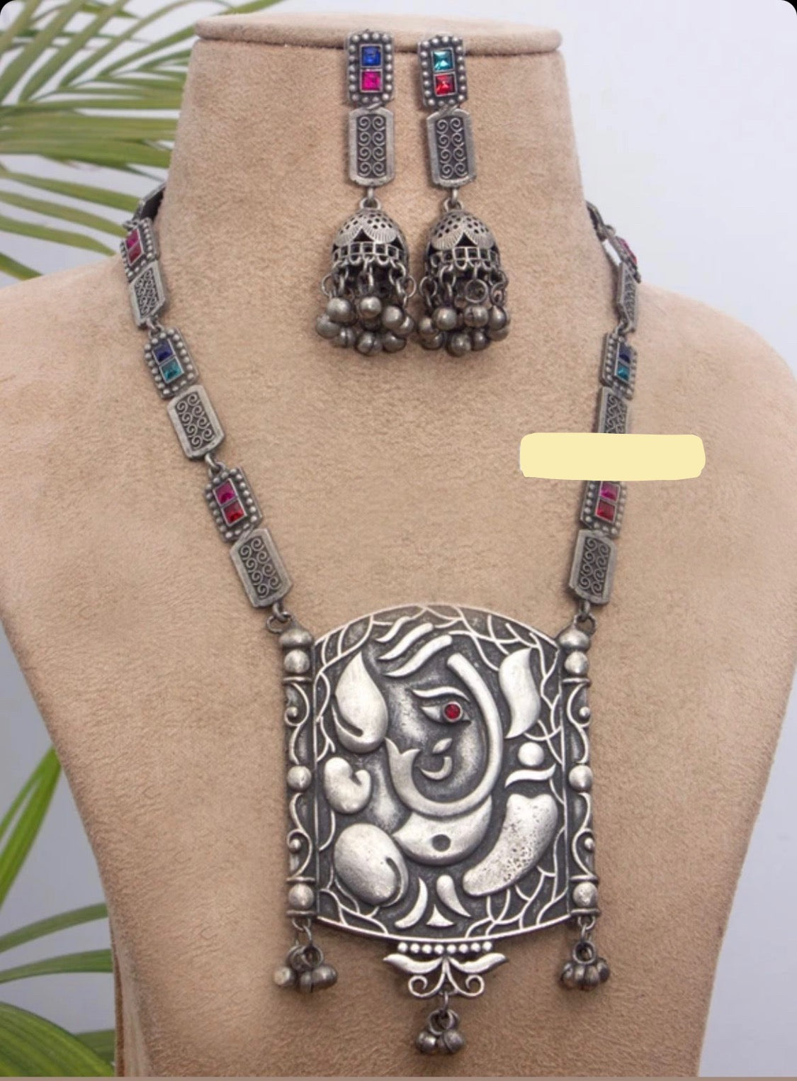 GANESHA statement necklace with jhumka earrings