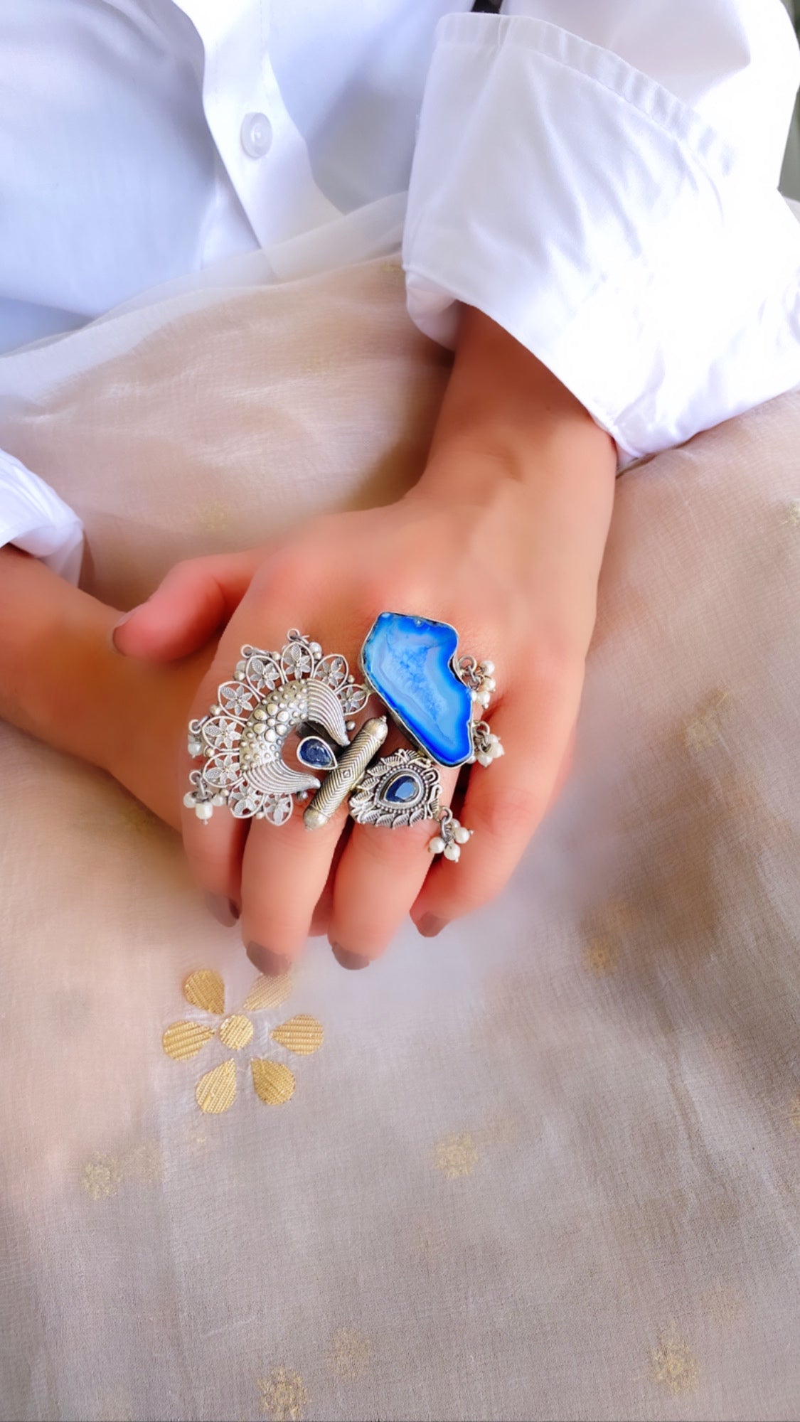 GULABO STONE RING