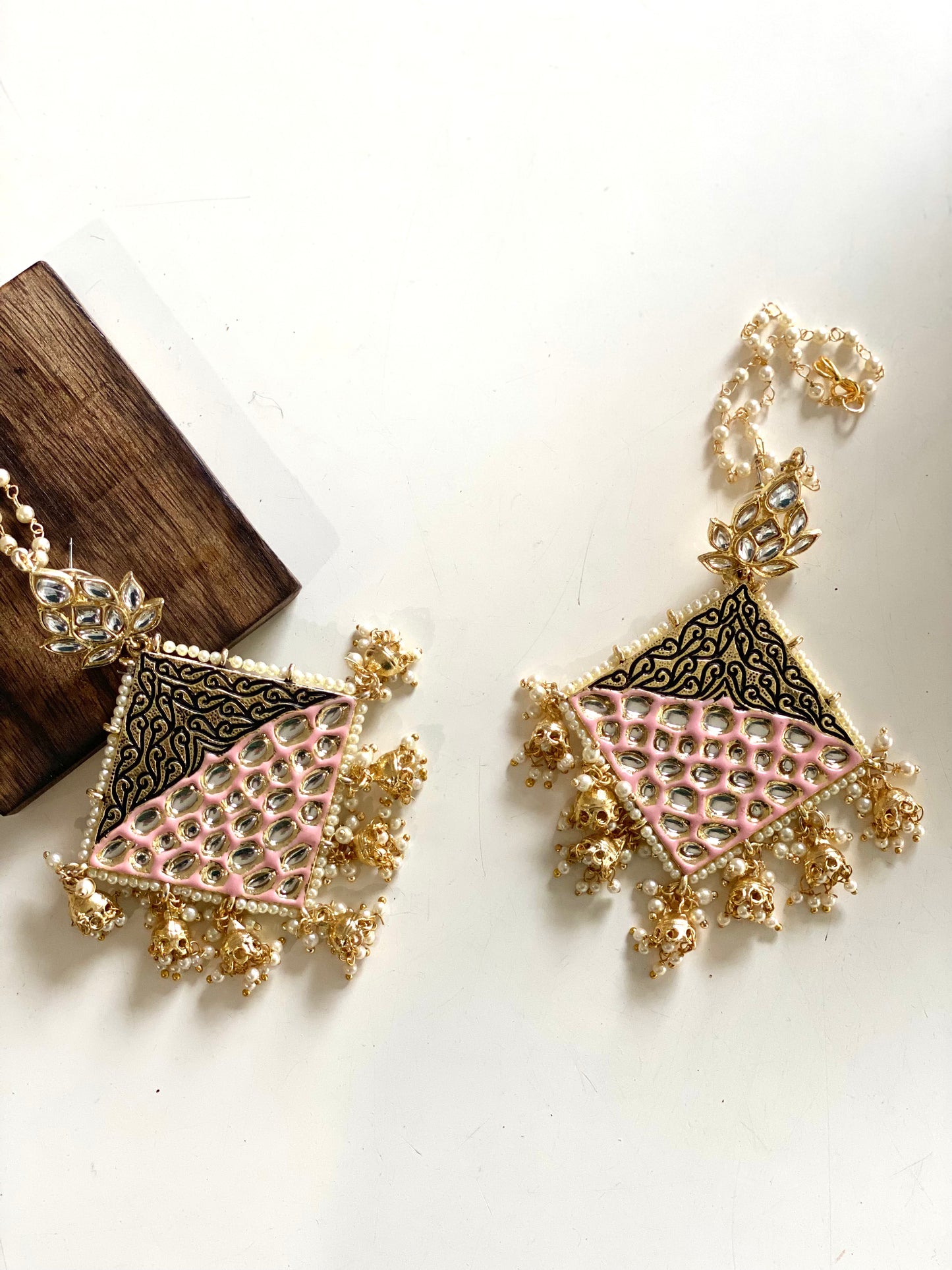 KRISS EARINGS