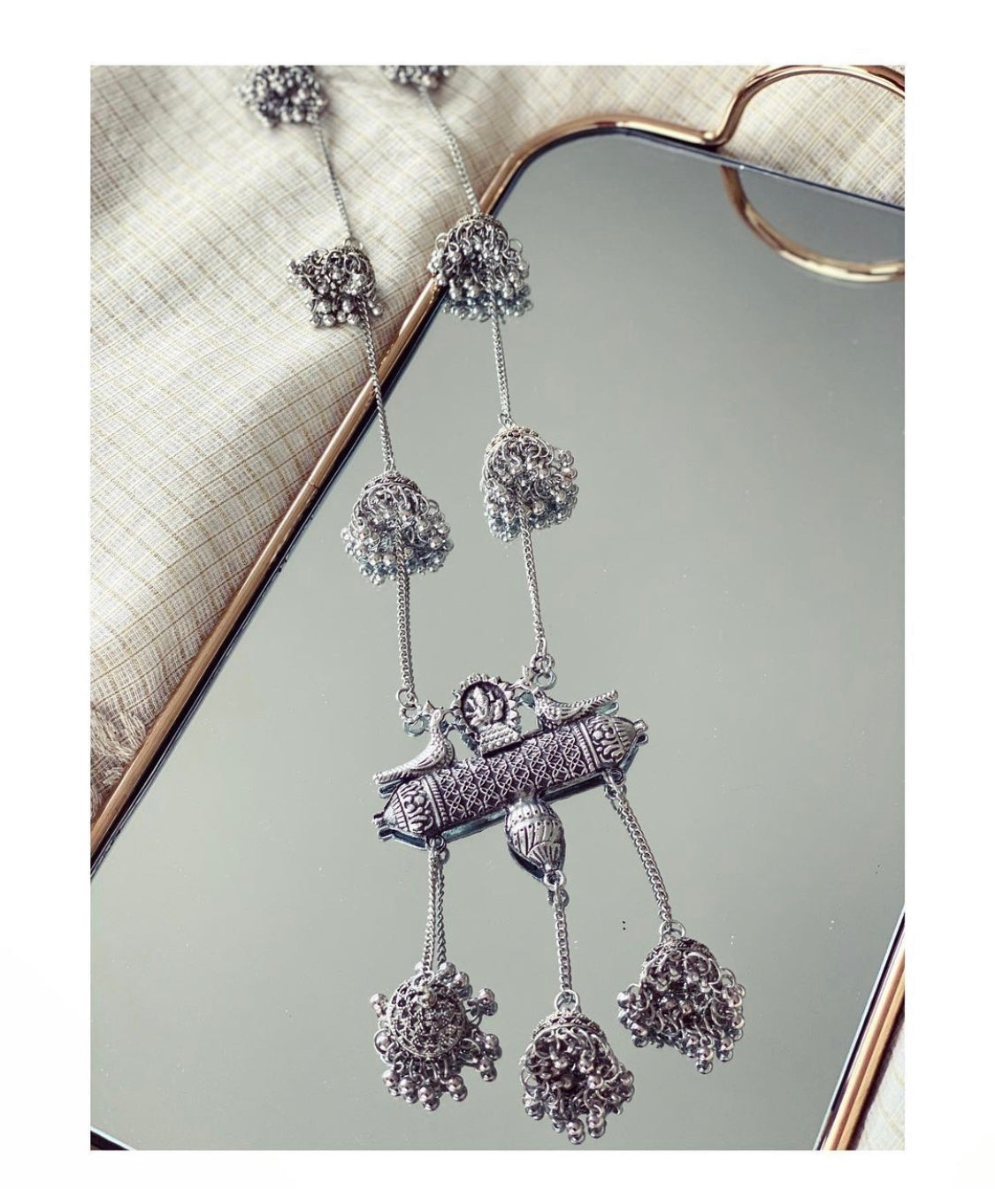 JIYA long necklace
