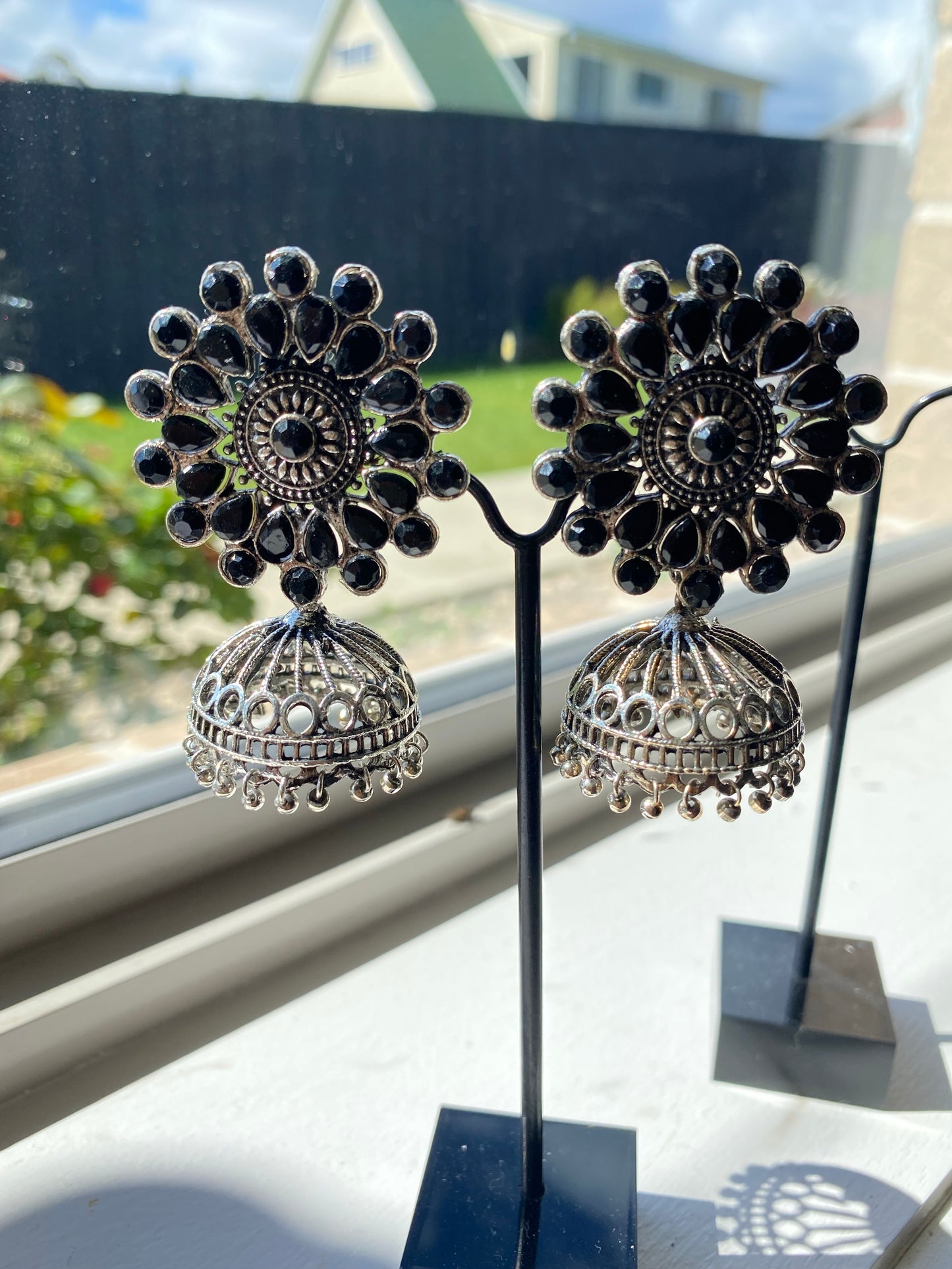 KRITIKA Jhumka and tikka set