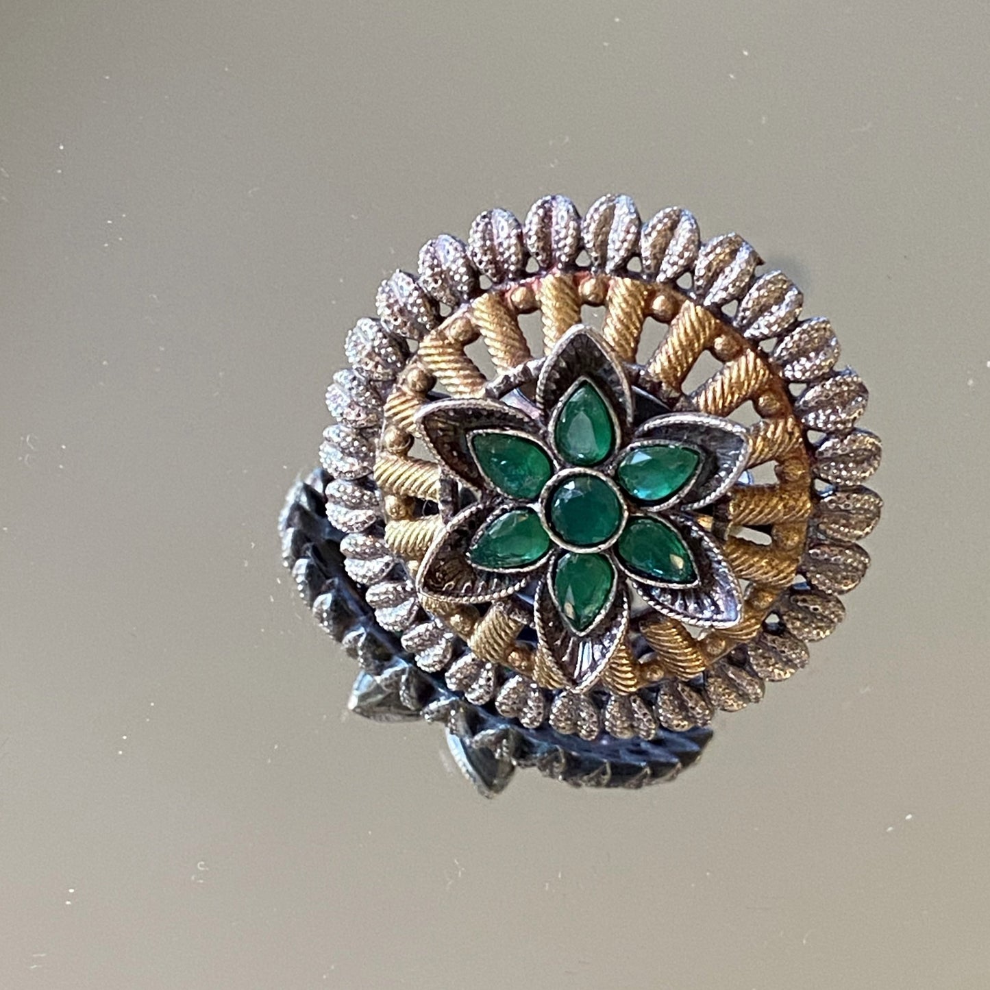Dimpy green ring