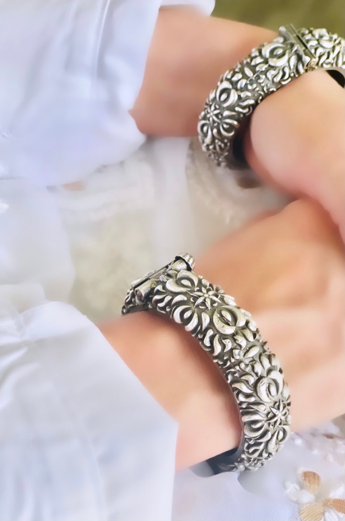 RADHI OXIDISED SILVER BANGLES