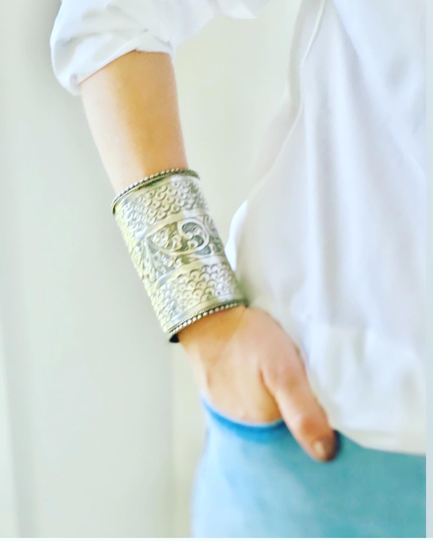 LALITA handcuff