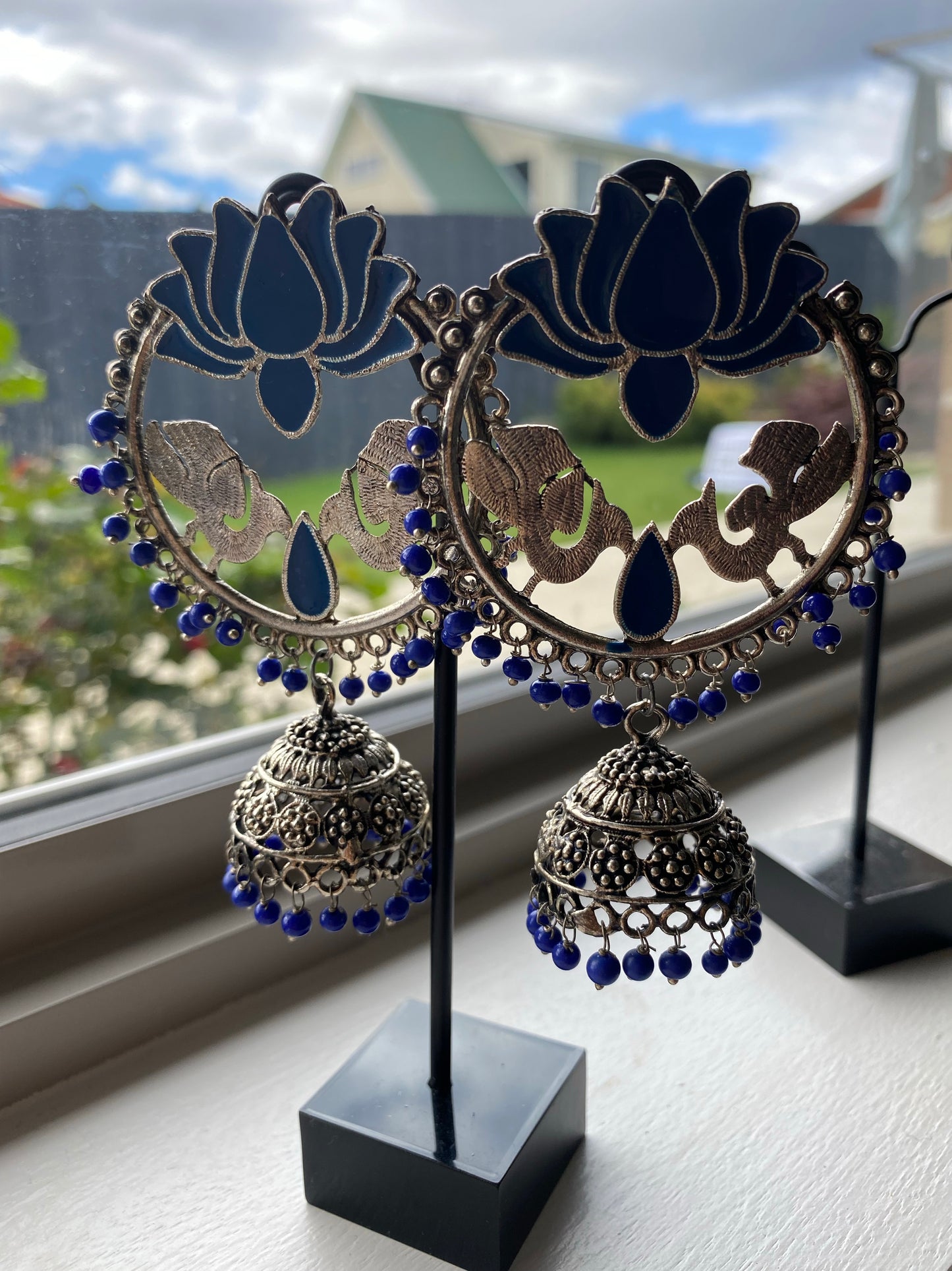 KRITIKA Jhumka and tikka set