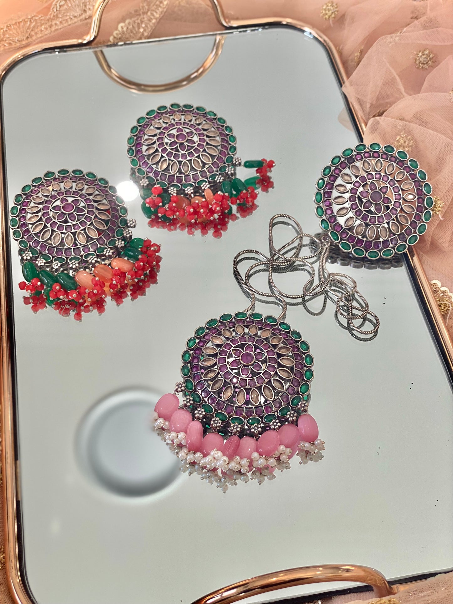 RAANI Pendant set