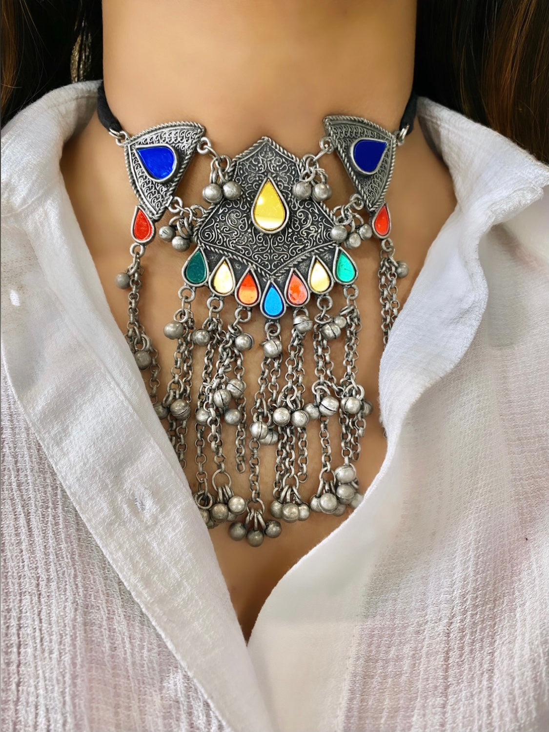 SHELLY afghani choker