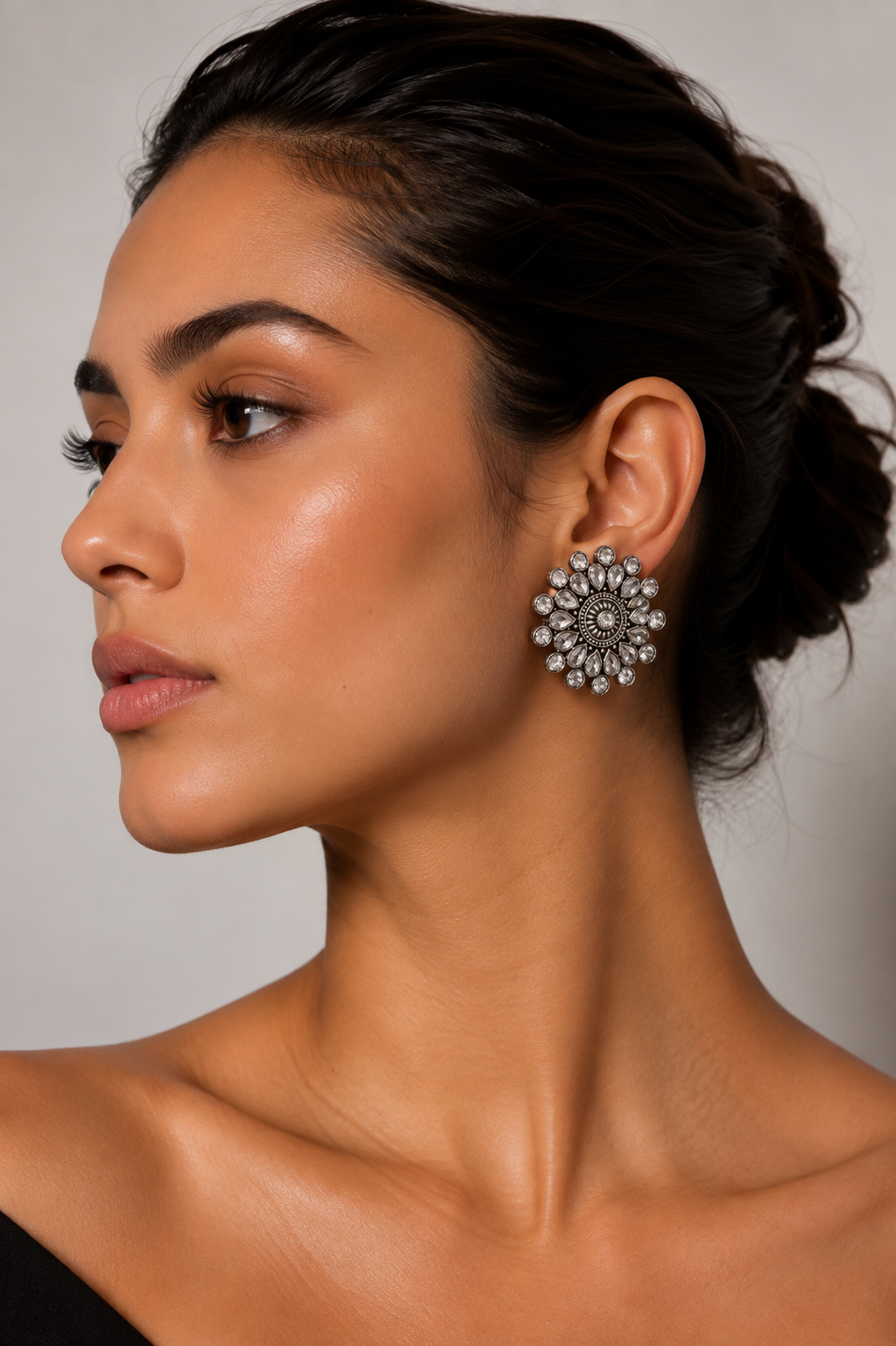 Shinam studs