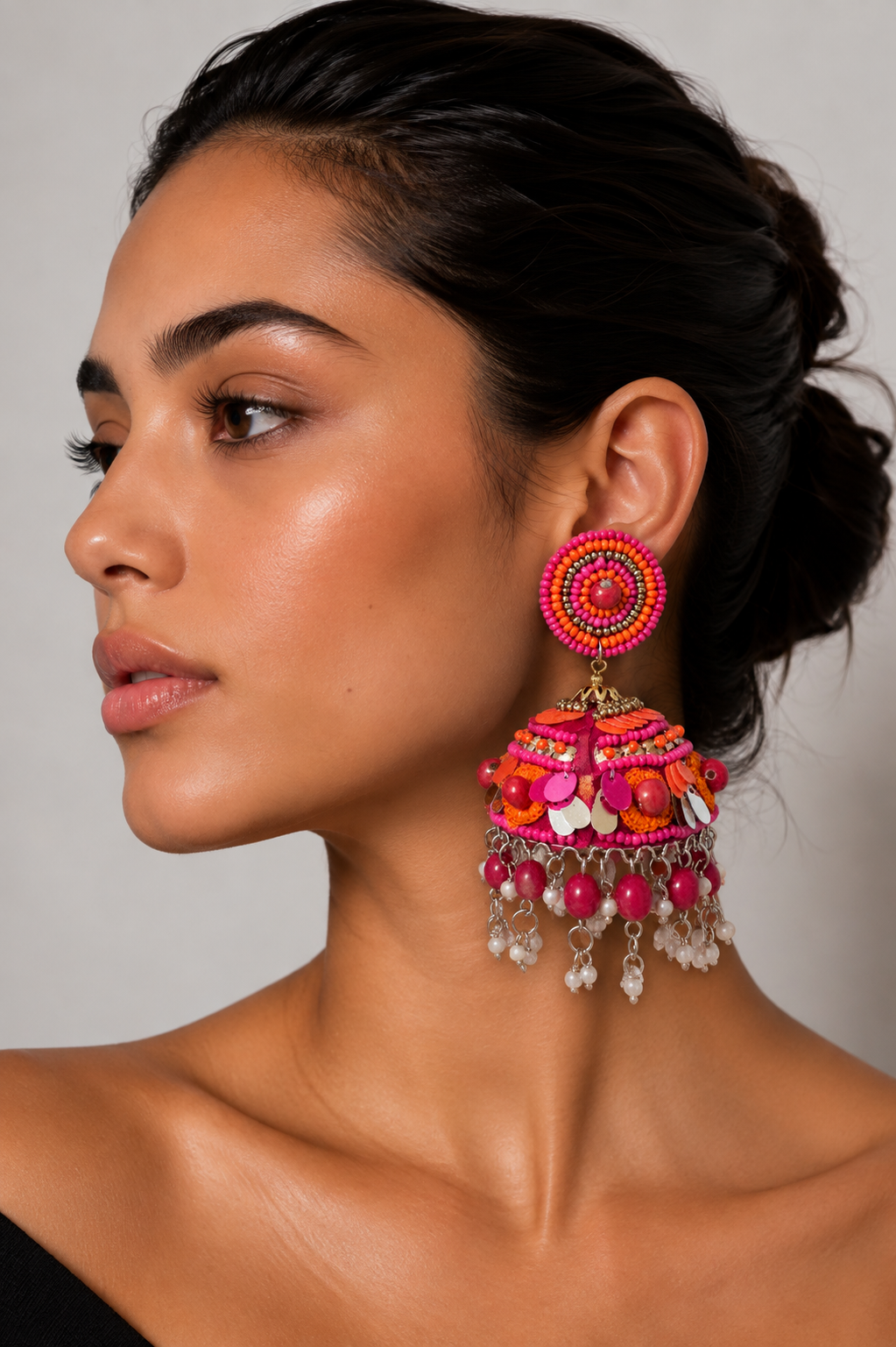 CHAKSHU black oversized jhumka
