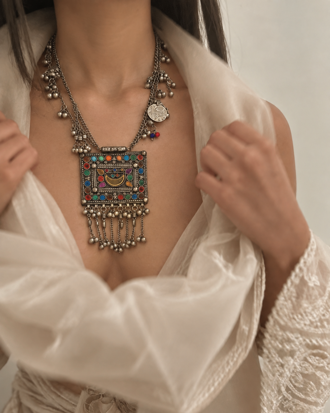 RAANO long afghani necklace with earrings