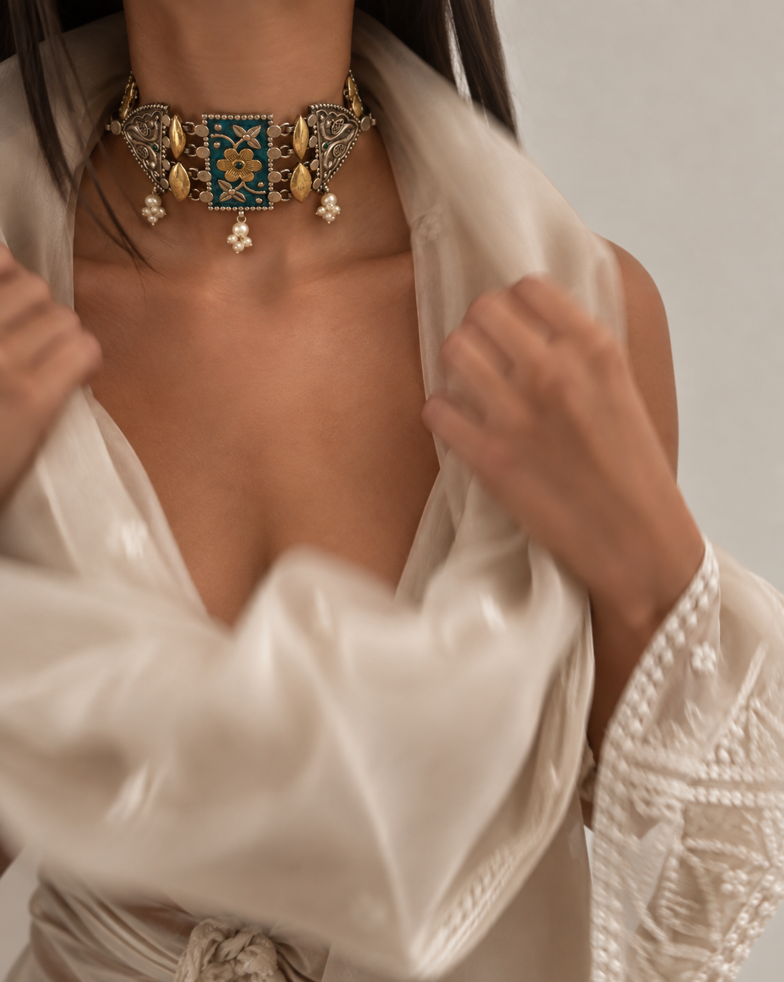 VED Yellow choker