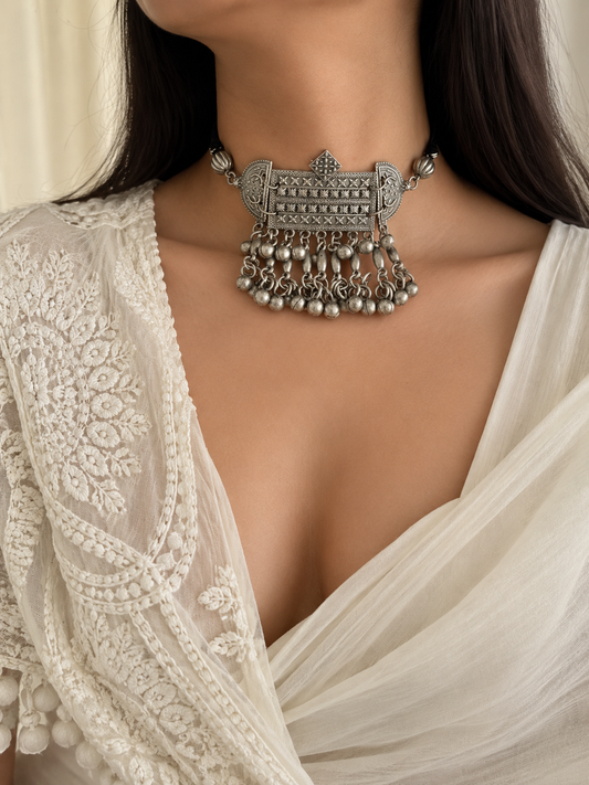 VIVI oxidised silver choker