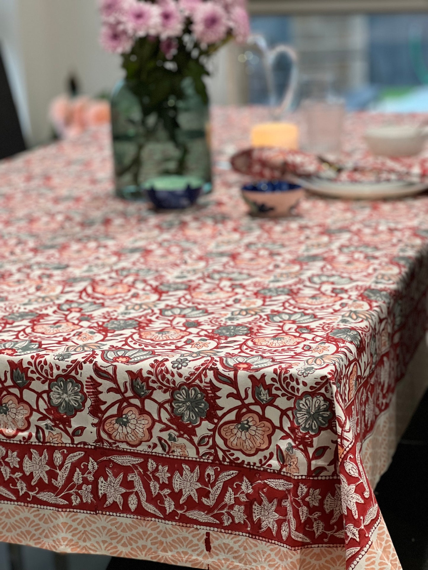 EMMA table cover