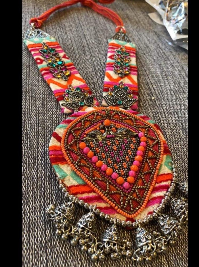 Karisma fabric necklace