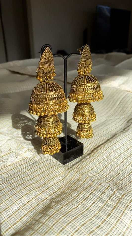 Rina oversized jhumka