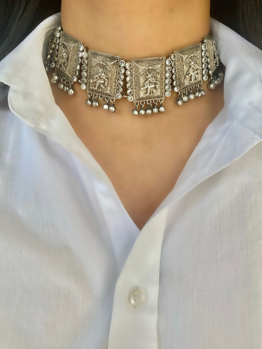 HEERA choker set