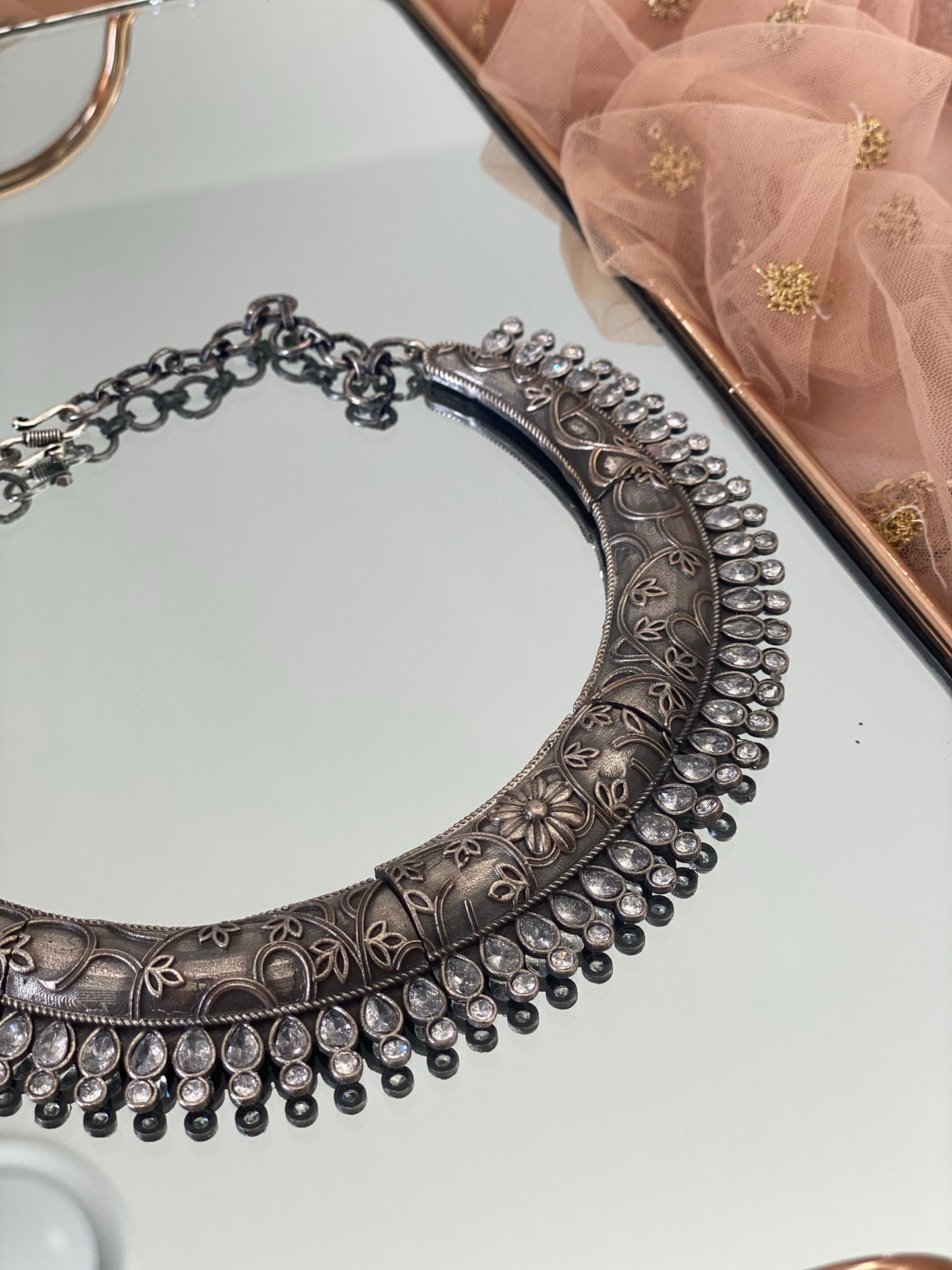 PRITHVI handcrafted hasli necklace