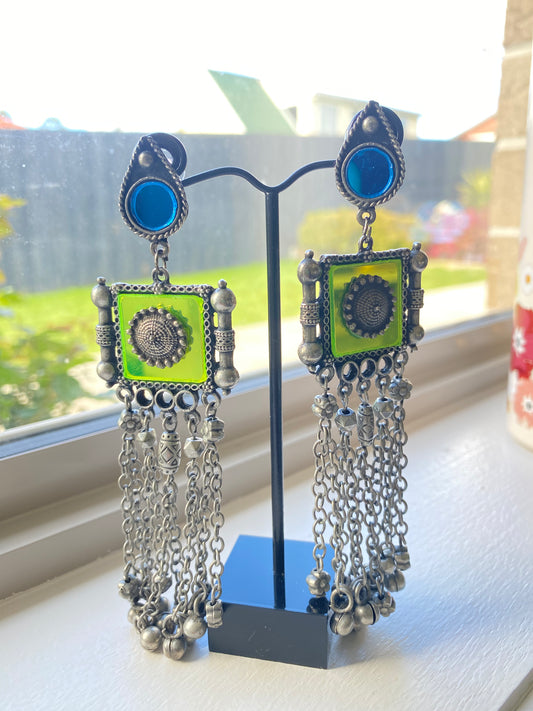APEKSHA AFGHANI GLASS EARINGS
