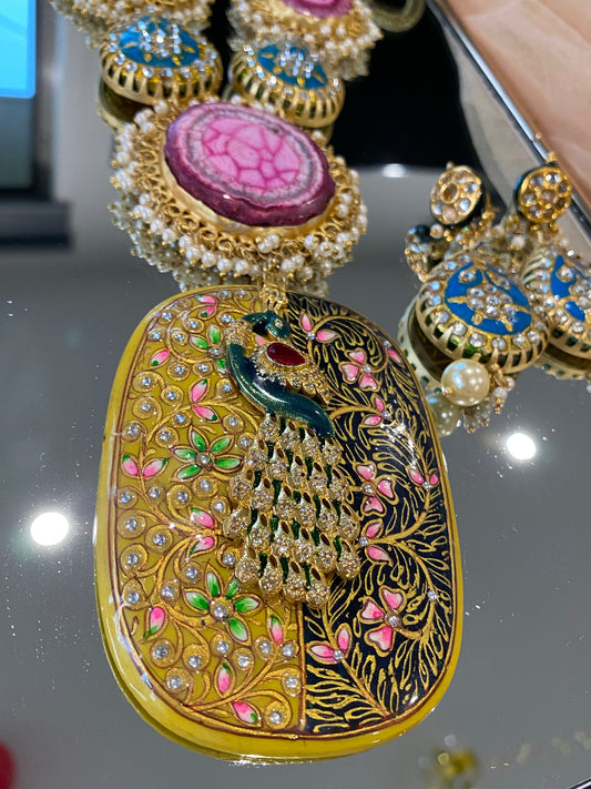 MAYUR long necklace with earrings