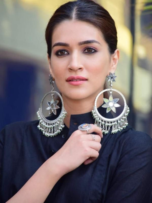 Star silver earrings