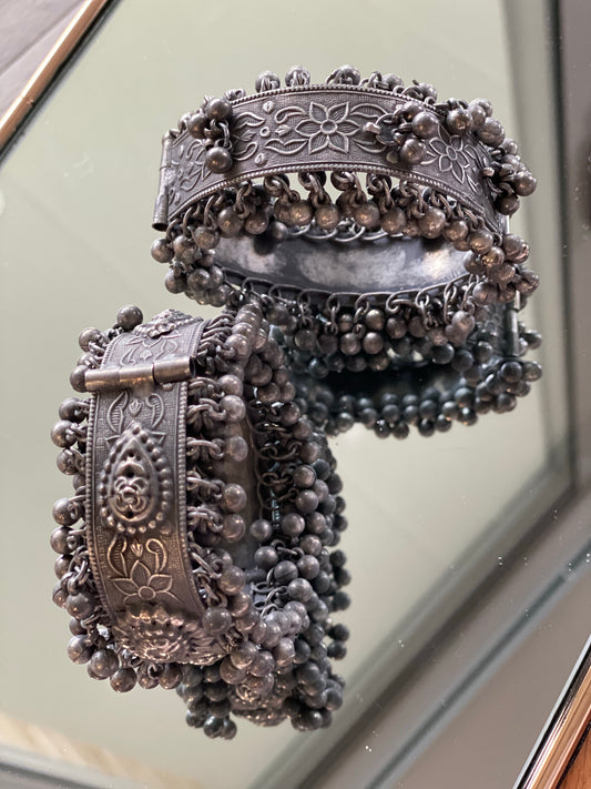 TIMSY beautiful light weight bangles