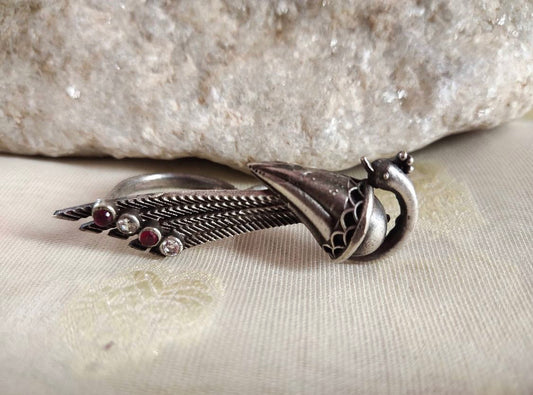 Peacock two fingers ring