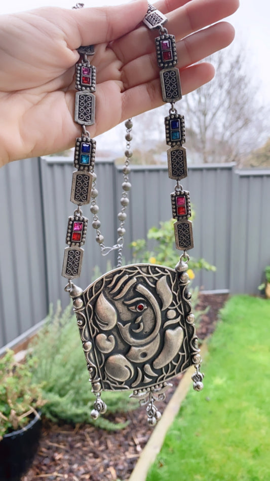 GANESHA statement necklace with jhumka earrings